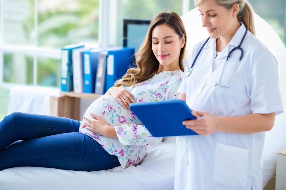 Serum Foliatdan Homosisteinə: Amerika Mamalıq və Ginekologiya Jurnalında 2019-cu il Böyük Ölçülü Tədqiqat təkrar hamiləlik itkisi üçün metabolik risk faktorlarını aşkar edir.